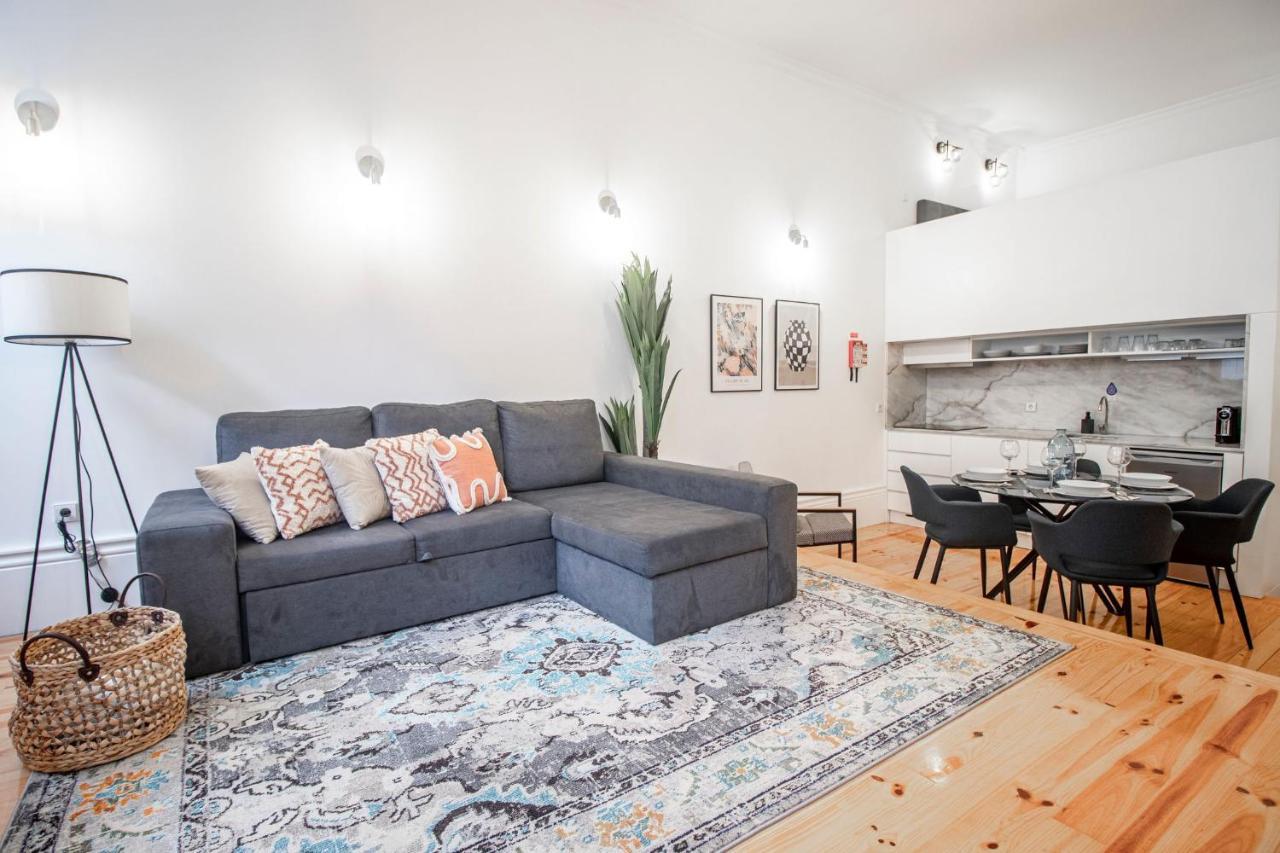 Wonderful Downtown Studio By Lovelystay Porto Exterior foto