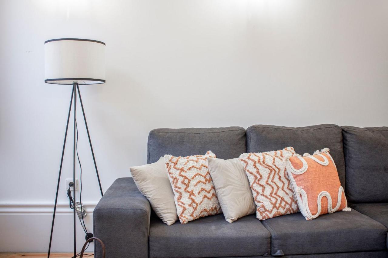 Wonderful Downtown Studio By Lovelystay Porto Exterior foto