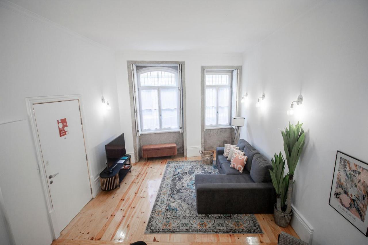Wonderful Downtown Studio By Lovelystay Porto Exterior foto
